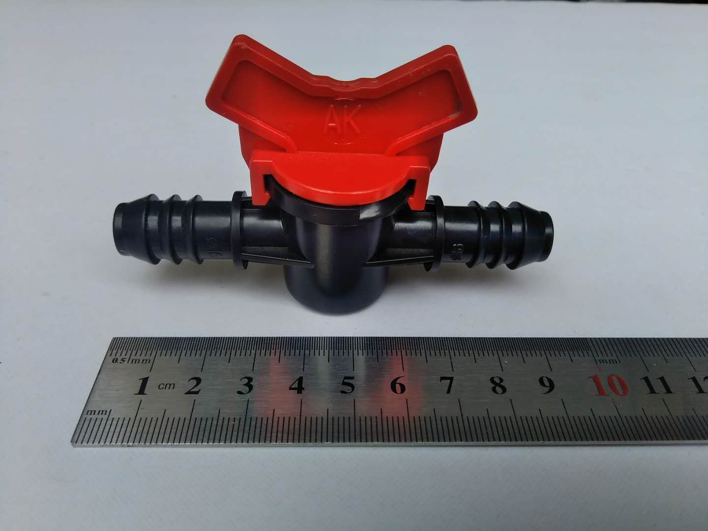 16内插直通阀
